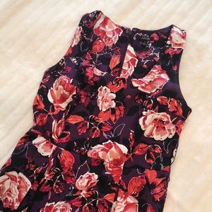 Floral dress Size 6 worn once